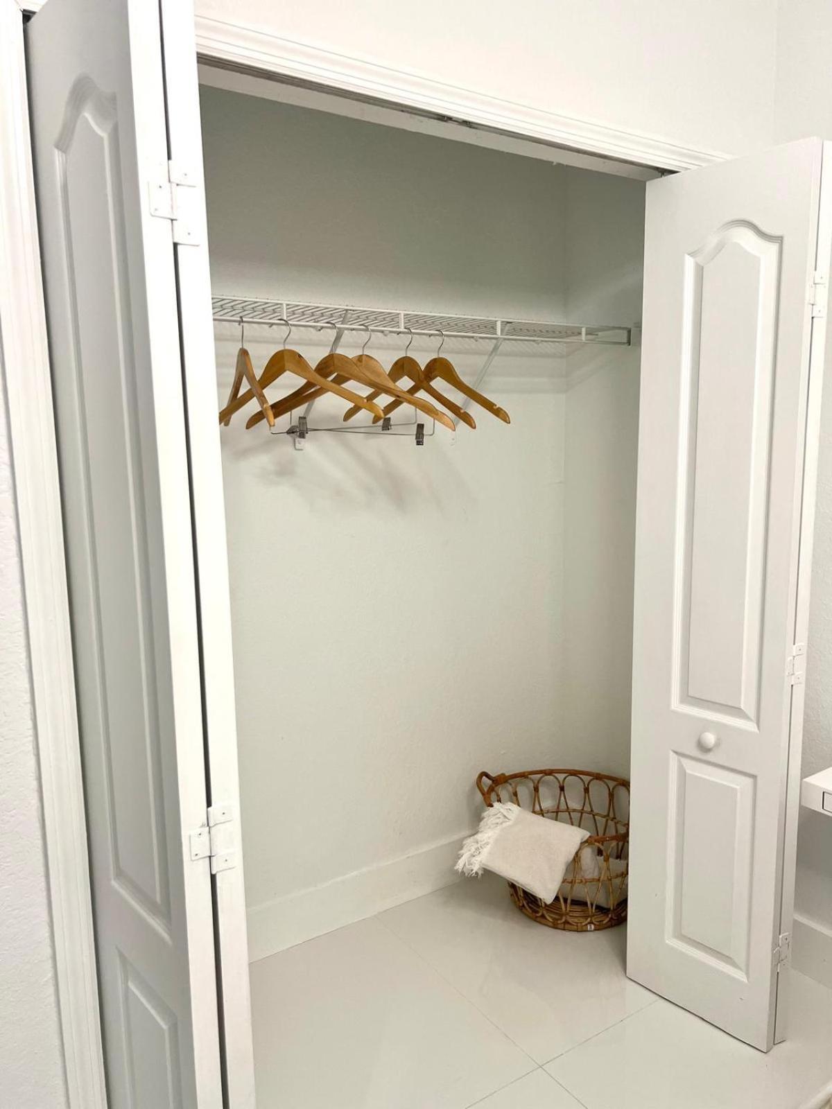 Lovers Cove Apartment Tamiami